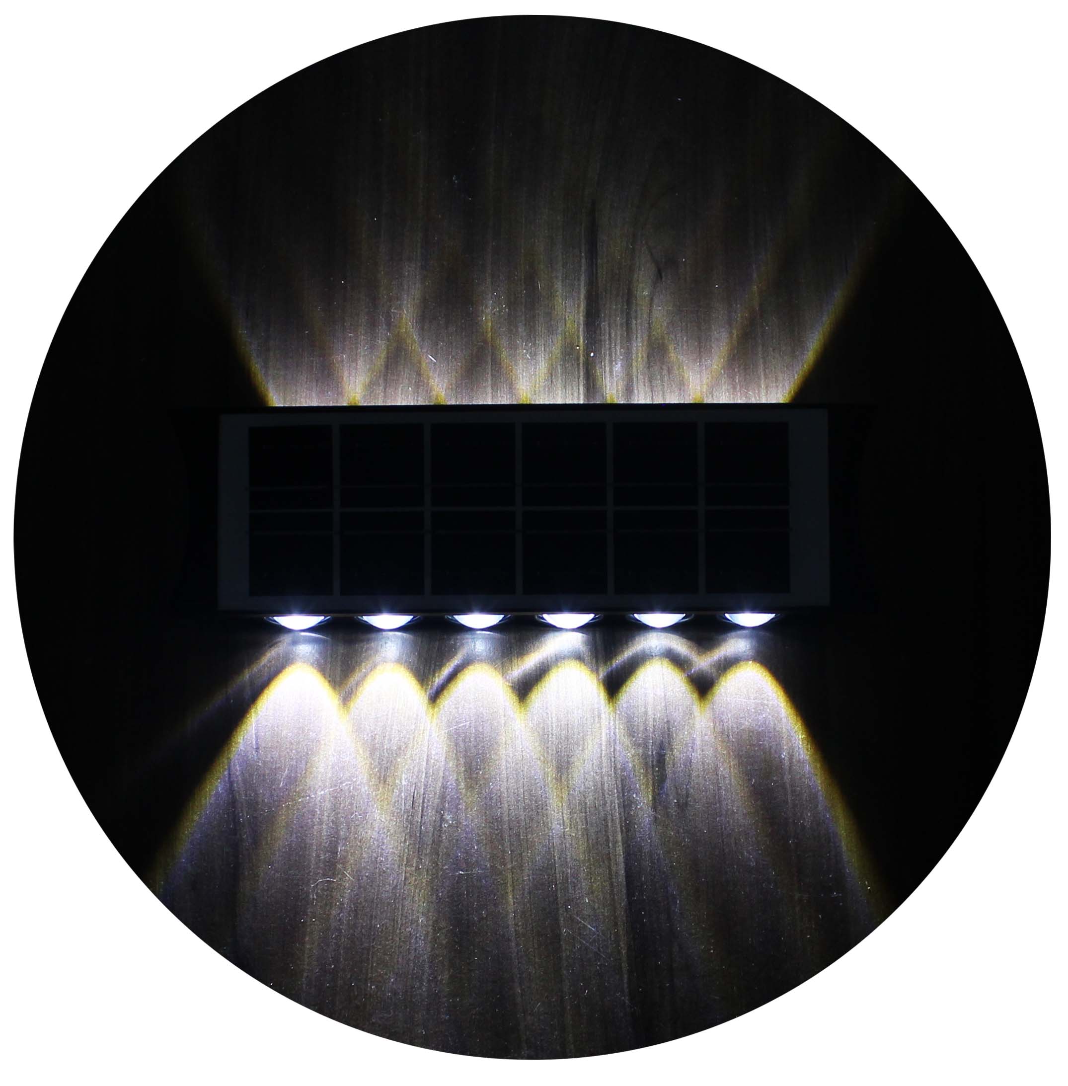LUZ EXTERNA SOLAR RECARREGÁVEL
